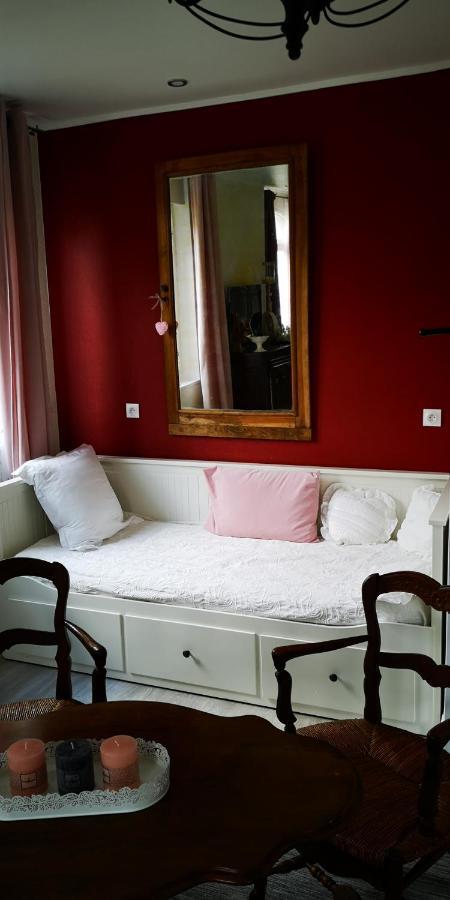 La Cour Du Puits, Chambre Colyn Cormeilles  Экстерьер фото