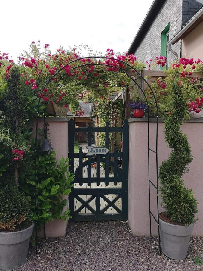 La Cour Du Puits, Chambre Colyn Cormeilles  Экстерьер фото